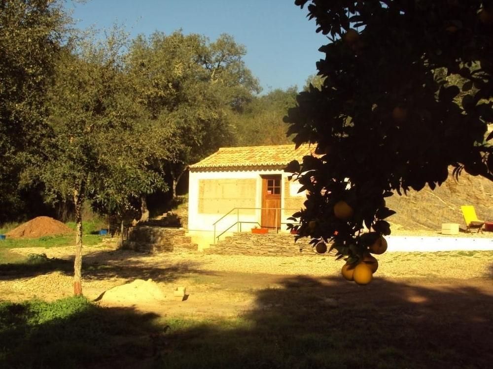 Casas Da Cerca Hotel Zambujeira do Mar Luaran gambar